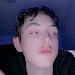 Meet your Posher, Connor